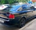 Черный Опель Вектра, объемом двигателя 2.2 л и пробегом 245 тыс. км за 5800 $, фото 2 на Automoto.ua