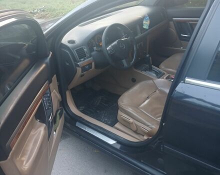 Чорний Опель Вектра, об'ємом двигуна 2.2 л та пробігом 290 тис. км за 4000 $, фото 5 на Automoto.ua