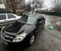 Черный Опель Вектра, объемом двигателя 1.8 л и пробегом 295 тыс. км за 4500 $, фото 1 на Automoto.ua