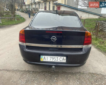 Черный Опель Вектра, объемом двигателя 2.2 л и пробегом 220 тыс. км за 3900 $, фото 3 на Automoto.ua
