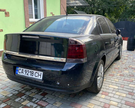 Черный Опель Вектра, объемом двигателя 1.9 л и пробегом 273 тыс. км за 5200 $, фото 3 на Automoto.ua