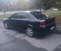 Чорний Опель Вектра, об'ємом двигуна 2.2 л та пробігом 290 тис. км за 4000 $, фото 1 на Automoto.ua