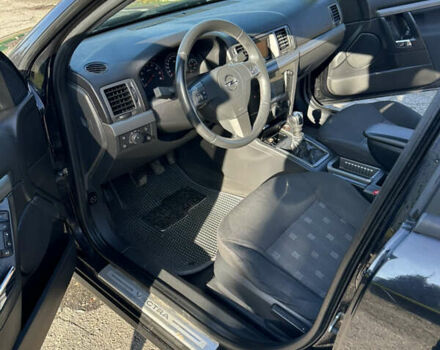 Чорний Опель Вектра, об'ємом двигуна 2.17 л та пробігом 192 тис. км за 6500 $, фото 5 на Automoto.ua