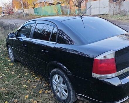 Черный Опель Вектра, объемом двигателя 1.6 л и пробегом 202 тыс. км за 4500 $, фото 2 на Automoto.ua