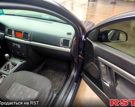 Черный Опель Вектра, объемом двигателя 2.2 л и пробегом 300 тыс. км за 4000 $, фото 9 на Automoto.ua