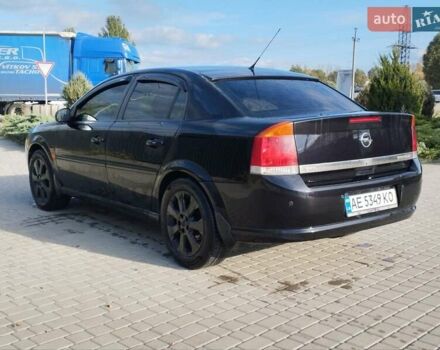 Черный Опель Вектра, объемом двигателя 2.2 л и пробегом 306 тыс. км за 4850 $, фото 4 на Automoto.ua