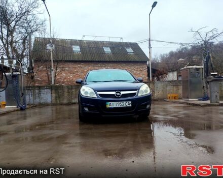 Черный Опель Вектра, объемом двигателя 2.2 л и пробегом 300 тыс. км за 4000 $, фото 1 на Automoto.ua