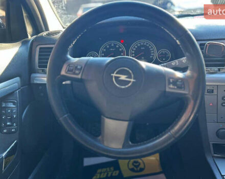 Черный Опель Вектра, объемом двигателя 2.2 л и пробегом 230 тыс. км за 3800 $, фото 12 на Automoto.ua