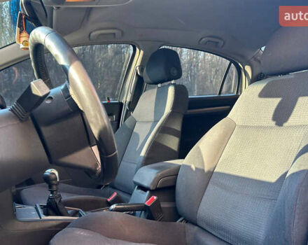 Черный Опель Вектра, объемом двигателя 2.2 л и пробегом 230 тыс. км за 3800 $, фото 9 на Automoto.ua