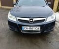 Черный Опель Вектра, объемом двигателя 1.8 л и пробегом 208 тыс. км за 4500 $, фото 1 на Automoto.ua