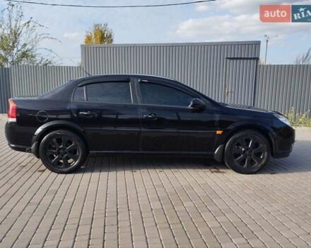 Черный Опель Вектра, объемом двигателя 2.2 л и пробегом 306 тыс. км за 4850 $, фото 1 на Automoto.ua