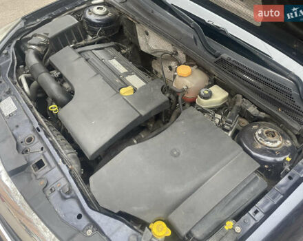 Черный Опель Вектра, объемом двигателя 2.2 л и пробегом 220 тыс. км за 3900 $, фото 9 на Automoto.ua