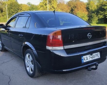 Черный Опель Вектра, объемом двигателя 2.2 л и пробегом 230 тыс. км за 4300 $, фото 1 на Automoto.ua