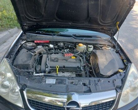 Опель Вектра 2006 у Тернополі на Automoto.ua Чорний Опель Вектра, об'ємом двигуна 1 л та пробігом 230 тис. км за 4450 $, фото 3 на Automoto.ua