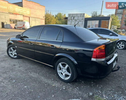 Черный Опель Вектра, объемом двигателя 1.8 л и пробегом 231 тыс. км за 5600 $, фото 17 на Automoto.ua
