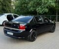 Черный Опель Вектра, объемом двигателя 2.2 л и пробегом 243 тыс. км за 5400 $, фото 1 на Automoto.ua