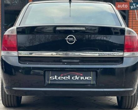 Чорний Опель Вектра, об'ємом двигуна 2.2 л та пробігом 308 тис. км за 5699 $, фото 4 на Automoto.ua