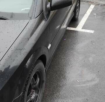 Черный Опель Вектра, объемом двигателя 2.2 л и пробегом 182 тыс. км за 5500 $, фото 4 на Automoto.ua