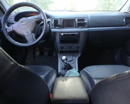 Опель Вектра 2007 у Черкасах на Automoto.ua Чорний Опель Вектра, об'ємом двигуна 2.2 л та пробігом 220 тис. км за 3600 $, фото 5 на Automoto.ua