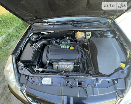 Черный Опель Вектра, объемом двигателя 0 л и пробегом 189 тыс. км за 4999 $, фото 14 на Automoto.ua