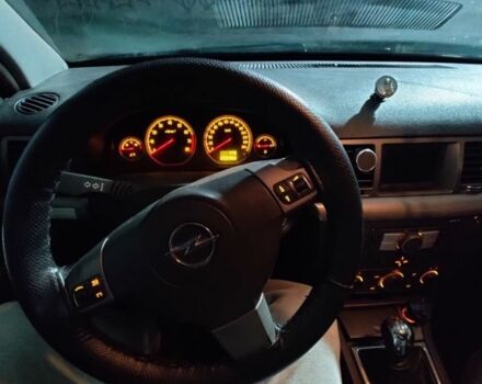 Черный Опель Вектра, объемом двигателя 2.2 л и пробегом 210 тыс. км за 4500 $, фото 2 на Automoto.ua