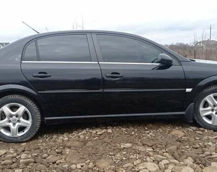 Черный Опель Вектра, объемом двигателя 2.2 л и пробегом 230 тыс. км за 6000 $, фото 3 на Automoto.ua