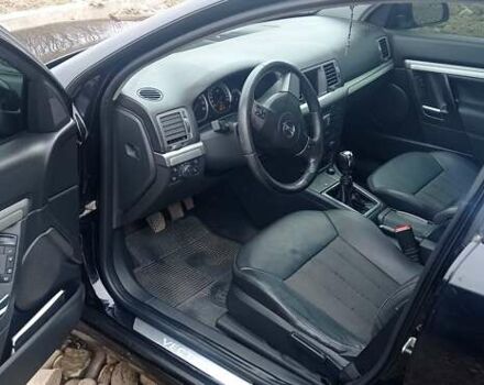 Черный Опель Вектра, объемом двигателя 2.2 л и пробегом 230 тыс. км за 6000 $, фото 7 на Automoto.ua