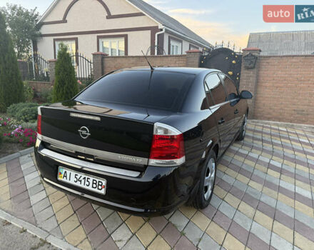 Черный Опель Вектра, объемом двигателя 2.2 л и пробегом 127 тыс. км за 6950 $, фото 5 на Automoto.ua