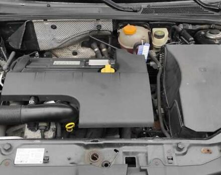 Черный Опель Вектра, объемом двигателя 2.2 л и пробегом 182 тыс. км за 5500 $, фото 5 на Automoto.ua