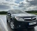 Черный Опель Вектра, объемом двигателя 1.8 л и пробегом 300 тыс. км за 5599 $, фото 5 на Automoto.ua