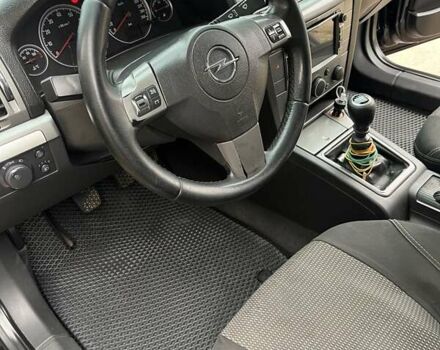 Чорний Опель Вектра, об'ємом двигуна 1.8 л та пробігом 320 тис. км за 5300 $, фото 9 на Automoto.ua