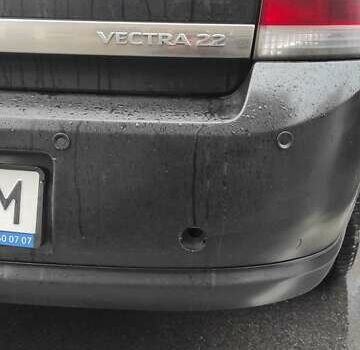 Черный Опель Вектра, объемом двигателя 2.2 л и пробегом 182 тыс. км за 5500 $, фото 8 на Automoto.ua