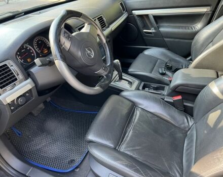 Черный Опель Вектра, объемом двигателя 2.2 л и пробегом 232 тыс. км за 6200 $, фото 5 на Automoto.ua