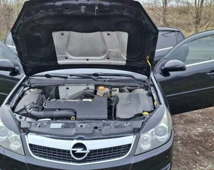 Черный Опель Вектра, объемом двигателя 2.2 л и пробегом 288 тыс. км за 5000 $, фото 12 на Automoto.ua