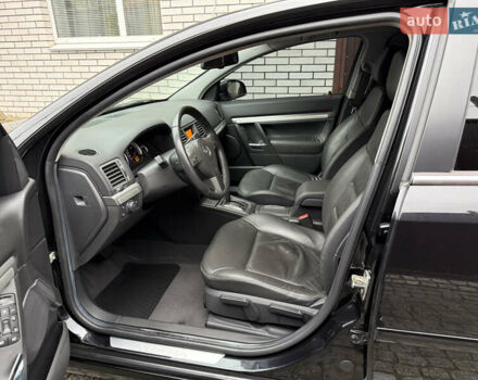 Чорний Опель Вектра, об'ємом двигуна 2.2 л та пробігом 33 тис. км за 9500 $, фото 24 на Automoto.ua