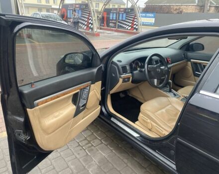 Черный Опель Вектра, объемом двигателя 2.2 л и пробегом 268 тыс. км за 5500 $, фото 5 на Automoto.ua