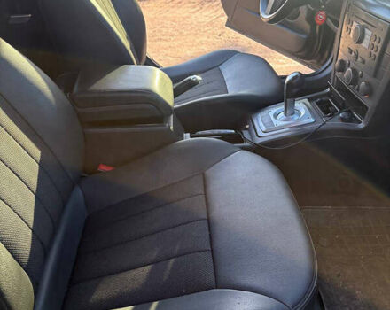 Чорний Опель Вектра, об'ємом двигуна 1.8 л та пробігом 244 тис. км за 3500 $, фото 11 на Automoto.ua