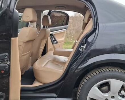 Черный Опель Вектра, объемом двигателя 2.2 л и пробегом 288 тыс. км за 5000 $, фото 6 на Automoto.ua