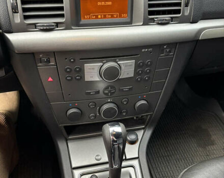 Черный Опель Вектра, объемом двигателя 2.2 л и пробегом 33 тыс. км за 7900 $, фото 10 на Automoto.ua