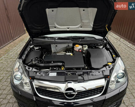 Чорний Опель Вектра, об'ємом двигуна 2.2 л та пробігом 33 тис. км за 9500 $, фото 62 на Automoto.ua