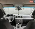 Черный Опель Вектра, объемом двигателя 1.8 л и пробегом 218 тыс. км за 5000 $, фото 10 на Automoto.ua