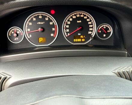 Черный Опель Вектра, объемом двигателя 2.2 л и пробегом 33 тыс. км за 8000 $, фото 5 на Automoto.ua