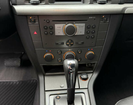 Чорний Опель Вектра, об'ємом двигуна 2.2 л та пробігом 33 тис. км за 9500 $, фото 37 на Automoto.ua