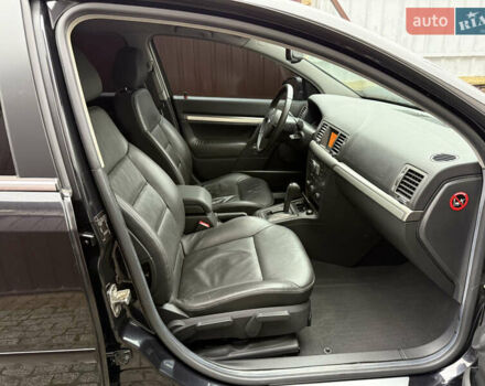 Чорний Опель Вектра, об'ємом двигуна 2.2 л та пробігом 33 тис. км за 9500 $, фото 57 на Automoto.ua