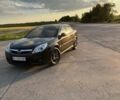 Черный Опель Вектра, объемом двигателя 2.2 л и пробегом 282 тыс. км за 5500 $, фото 1 на Automoto.ua