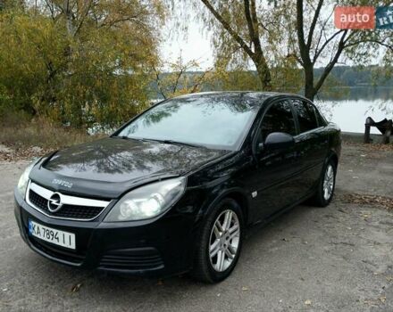 Черный Опель Вектра, объемом двигателя 2.2 л и пробегом 251 тыс. км за 4600 $, фото 3 на Automoto.ua