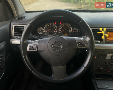 Черный Опель Вектра, объемом двигателя 2.2 л и пробегом 157 тыс. км за 6900 $, фото 13 на Automoto.ua