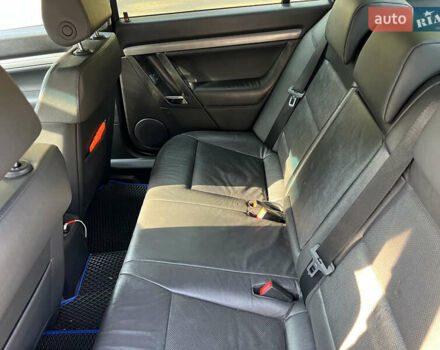 Черный Опель Вектра, объемом двигателя 2.2 л и пробегом 235 тыс. км за 6200 $, фото 6 на Automoto.ua