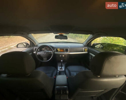 Черный Опель Вектра, объемом двигателя 2.2 л и пробегом 157 тыс. км за 6900 $, фото 17 на Automoto.ua