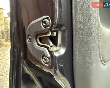 Чорний Опель Вектра, об'ємом двигуна 2.2 л та пробігом 33 тис. км за 9500 $, фото 34 на Automoto.ua